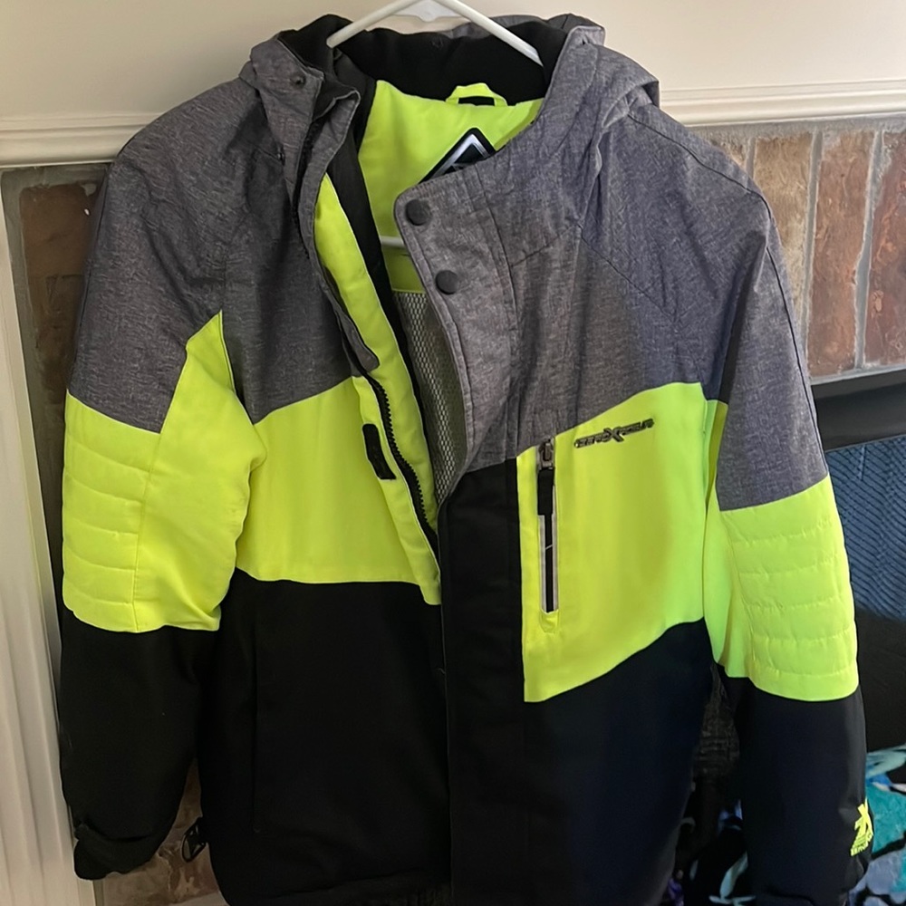 Neon yellow, black and gray snow jacket